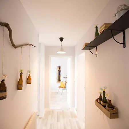 #lindustriochampetre Free Parking, Bien Situé, Spacieux, Proche Clinique Appartement *