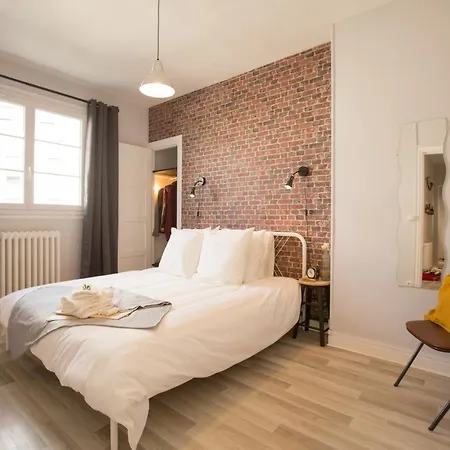 #lindustriochampetre Free Parking, Bien Situé, Spacieux, Proche Clinique Appartement *