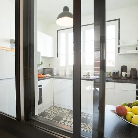 Appartement #lindustriochampetre Free Parking, Bien Situé, Spacieux, Proche Clinique Rouen