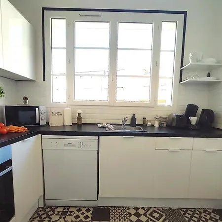 #lindustriochampetre Free Parking, Bien Situé, Spacieux, Proche Clinique Ruan