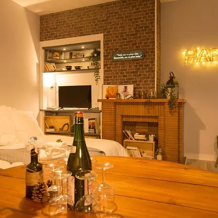 #lindustriochampetre Free Parking, Bien Situé, Spacieux, Proche Clinique *