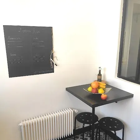 #lindustriochampetre Free Parking, Bien Situé, Spacieux, Proche Clinique Appartement