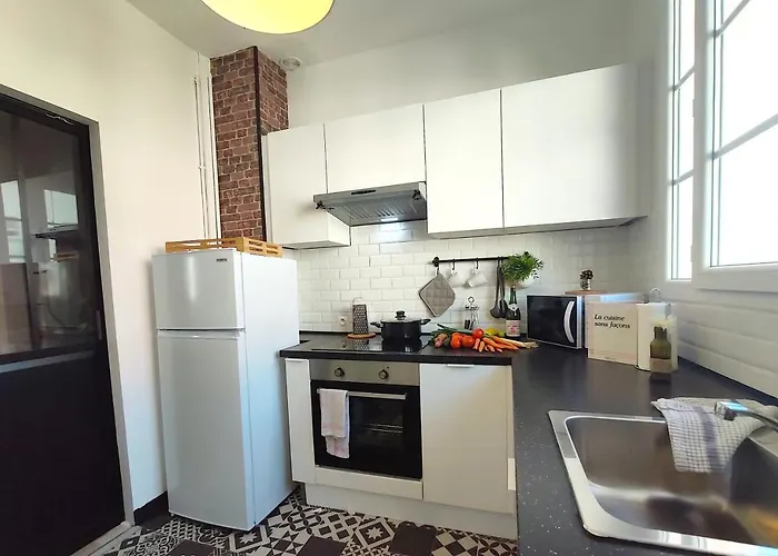 Apartment #lindustriochampetre Free Parking, Bien Situe, Spacieux, Proche Clinique Rouen